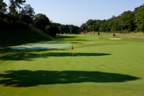 緑ヶ丘カンツリークラブ